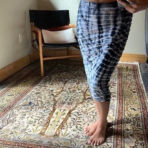 James Perse Stretchy Ruched Pencil Skirt